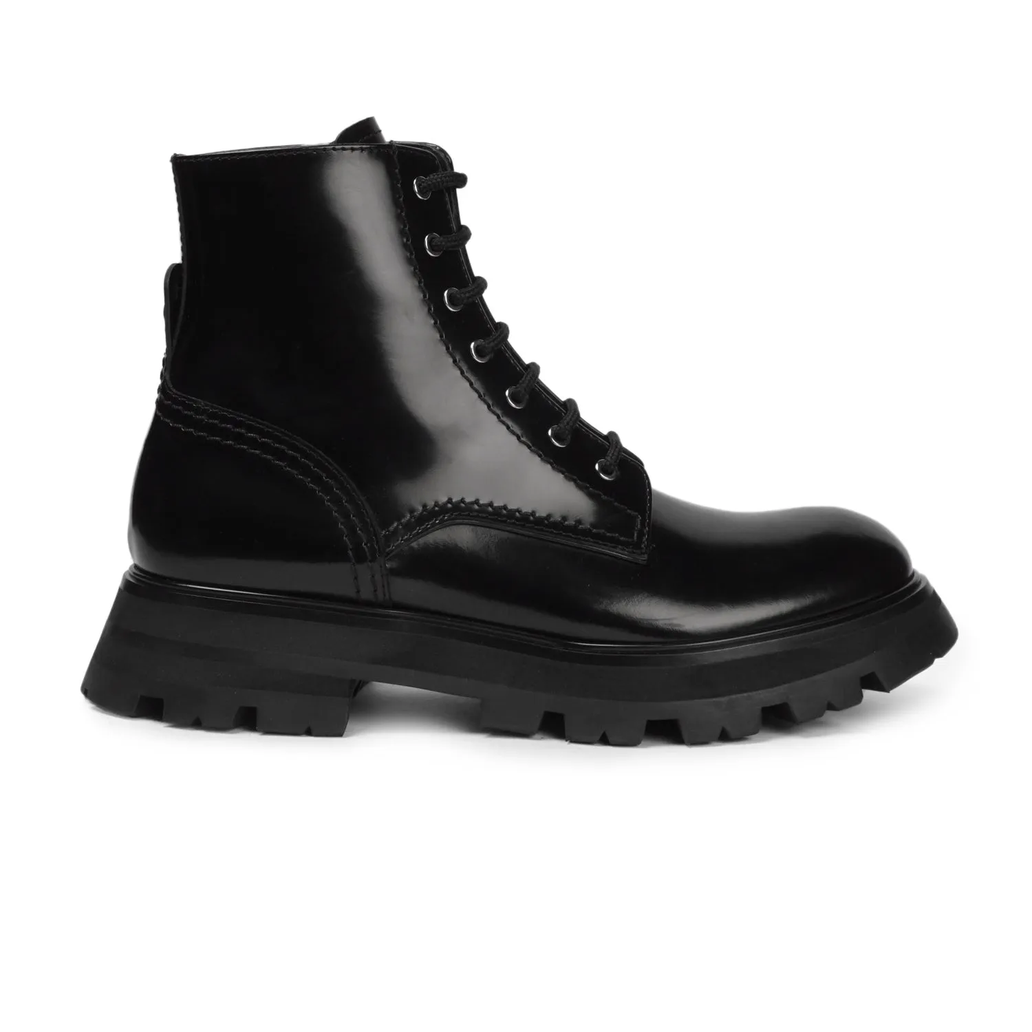 ALEXANDER MCQUEEN COMBAT ANKLE BOOTS IN BLACK