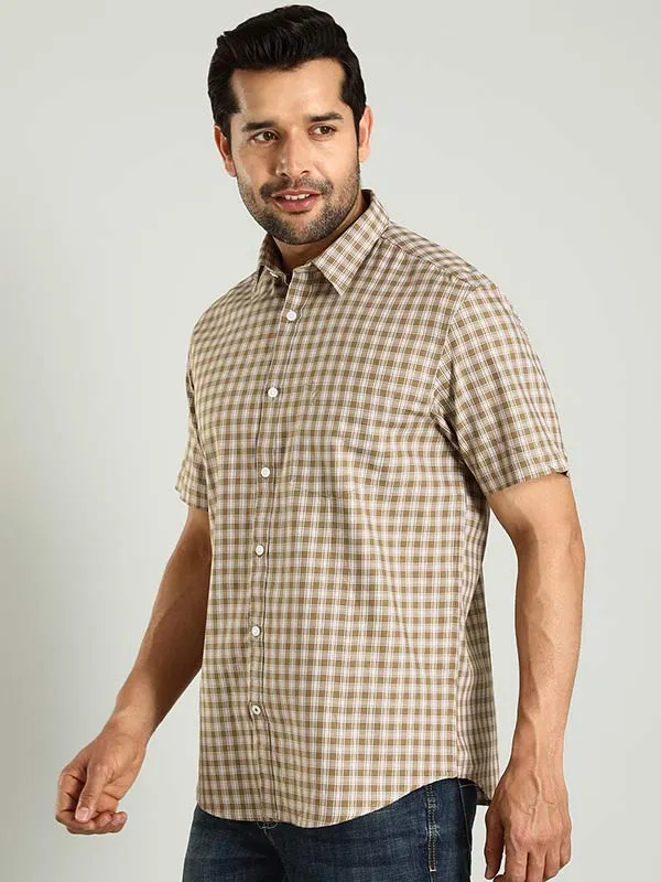 Men Checked Half Sleeve Cotton Shirt