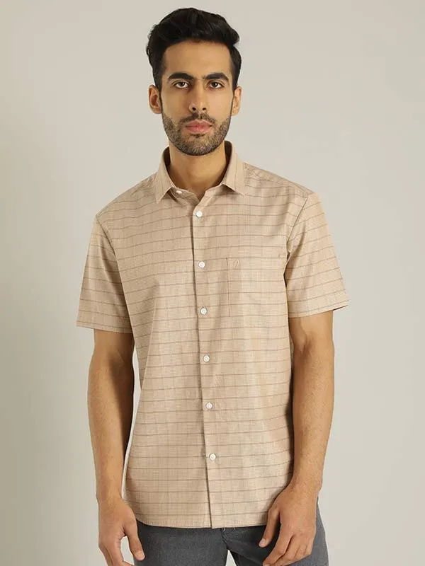 Men Checked Half Sleeve Cotton Shirt