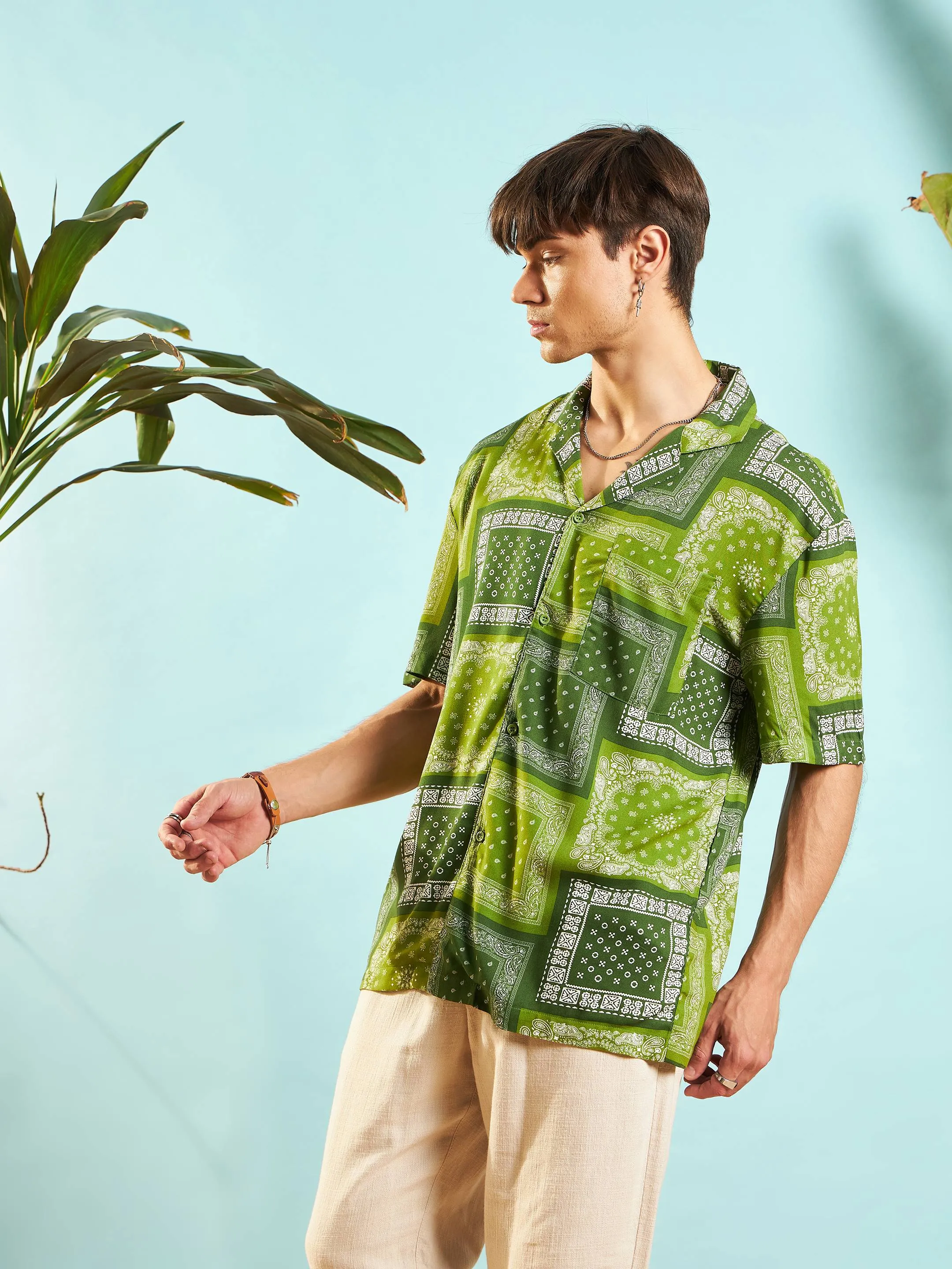 Men Green Paisley Relax Fit Shirt