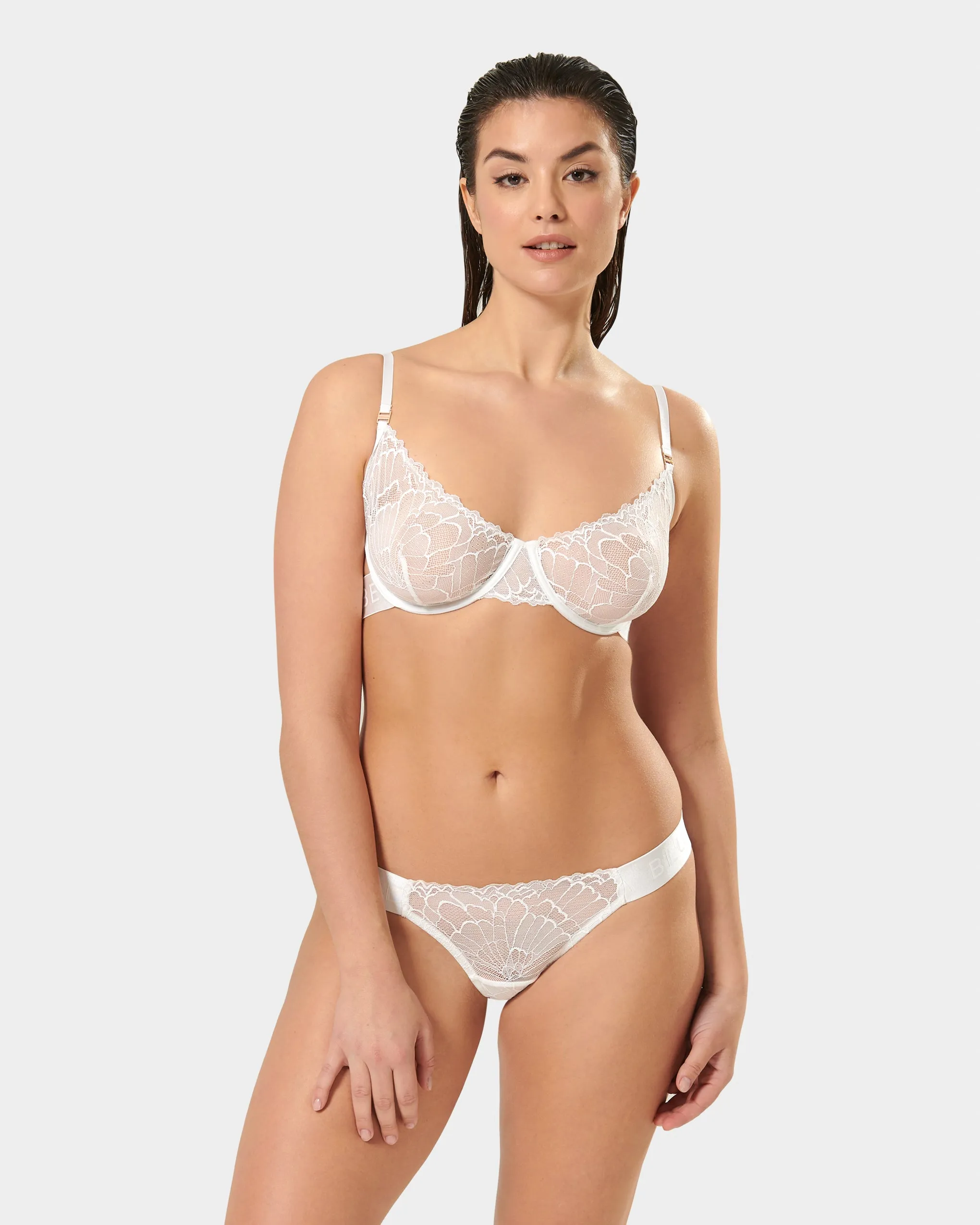 Tori Thong White